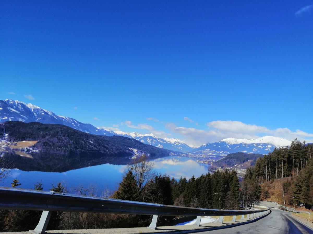 Fewo Fabiella Mit Balkon Millstatt Bagian luar foto