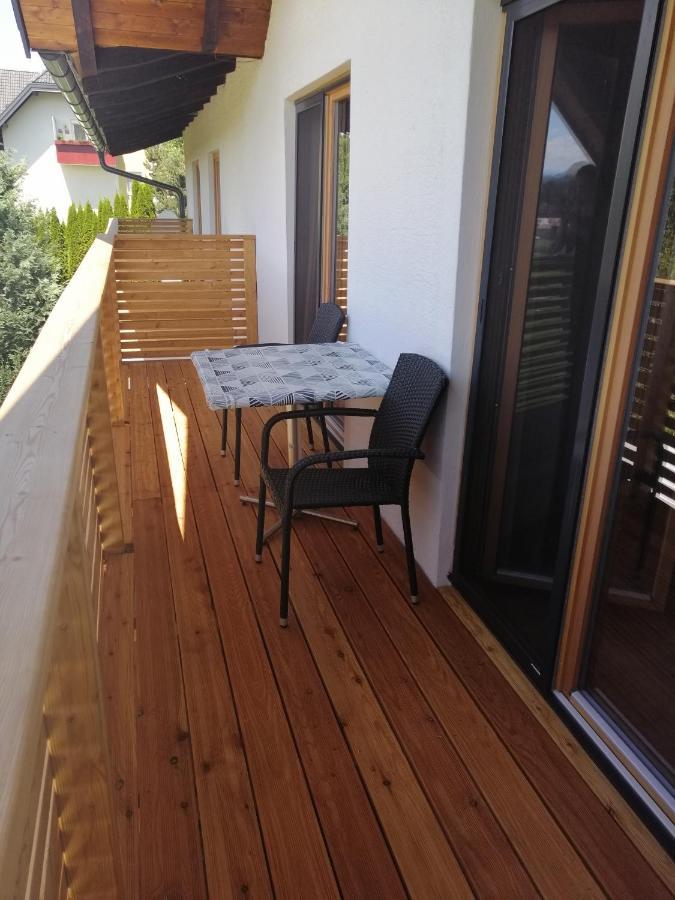 Fewo Fabiella Mit Balkon Millstatt Bagian luar foto