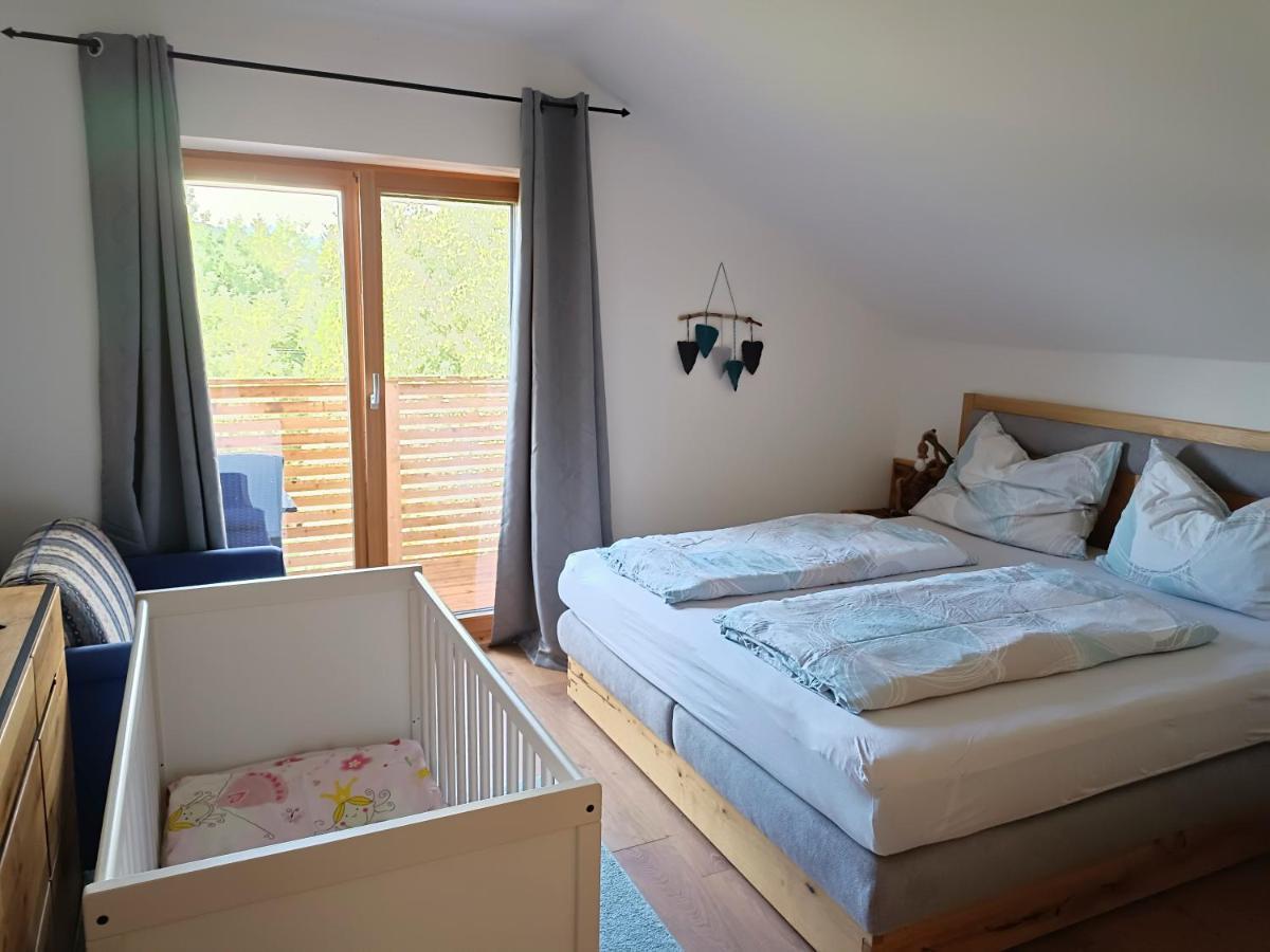 Fewo Fabiella Mit Balkon Millstatt Bagian luar foto