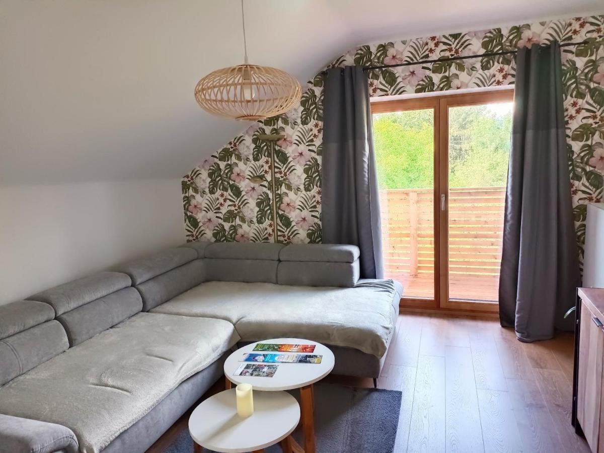 Fewo Fabiella Mit Balkon Millstatt Bagian luar foto